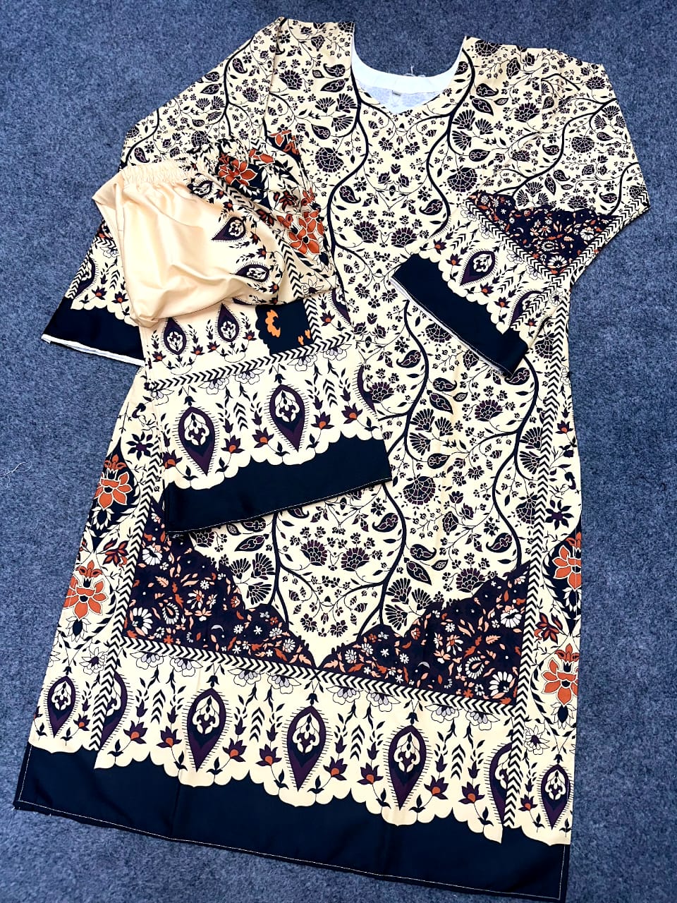 Trendy 2-piece Outfit